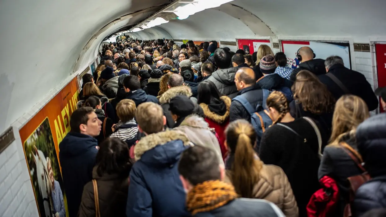Grève : les prévisions de la SNCF et de la RATP pour le mardi 17 décembre