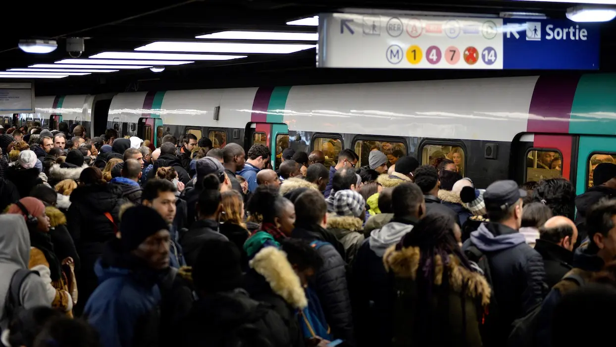 Grève : ce sera “difficile jusqu’à la fin de la semaine”, prédit un cadre de la SNCF