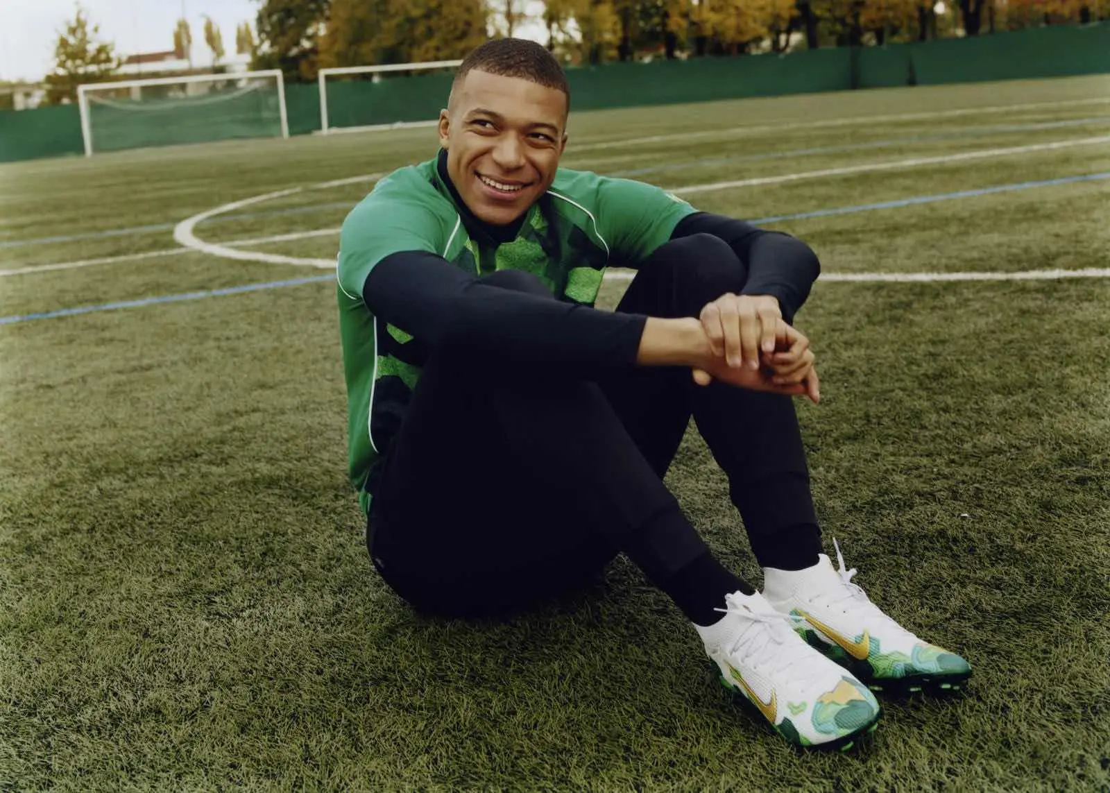 En images : voici la collection “Bondy Dreams” qui célèbre Kylian Mbappé