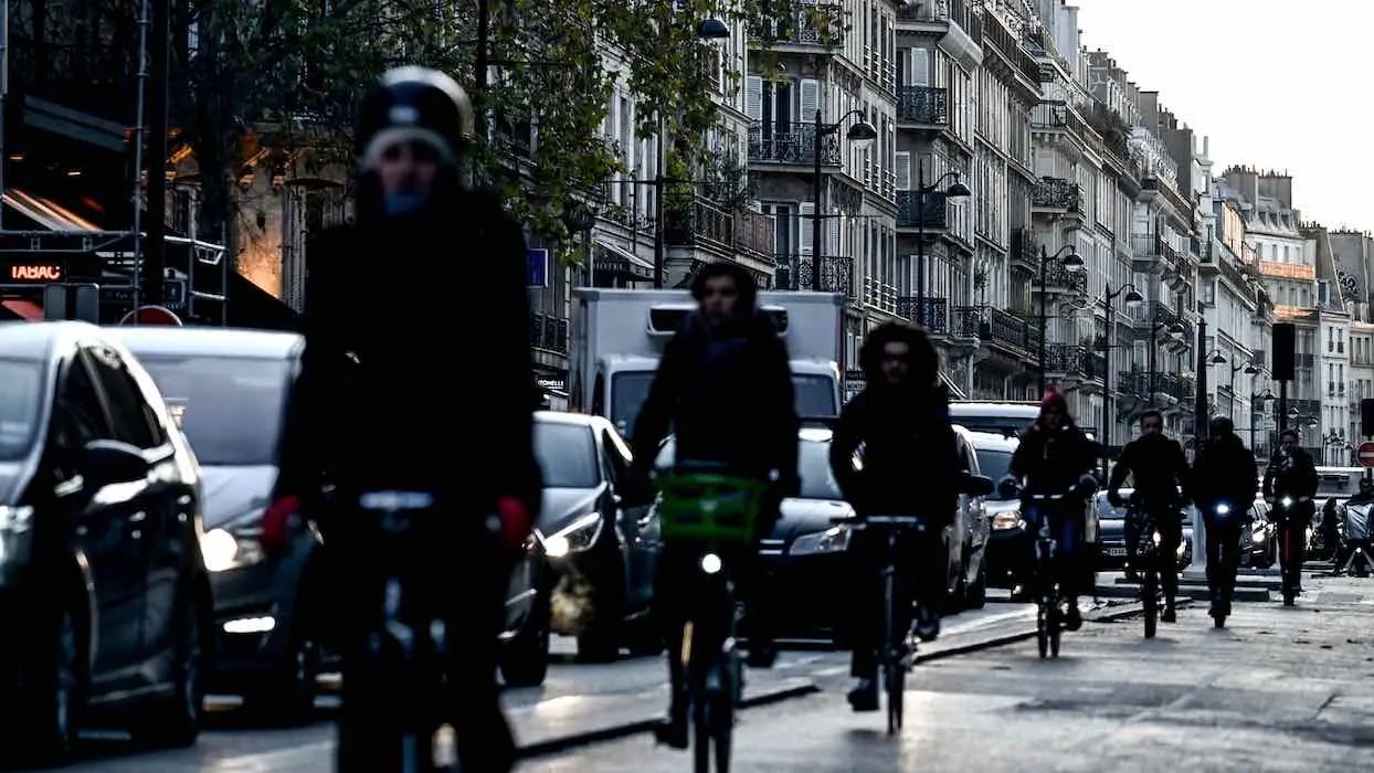 Les accidents de deux-roues ont augmenté de 40 % à Paris depuis le début de la grève