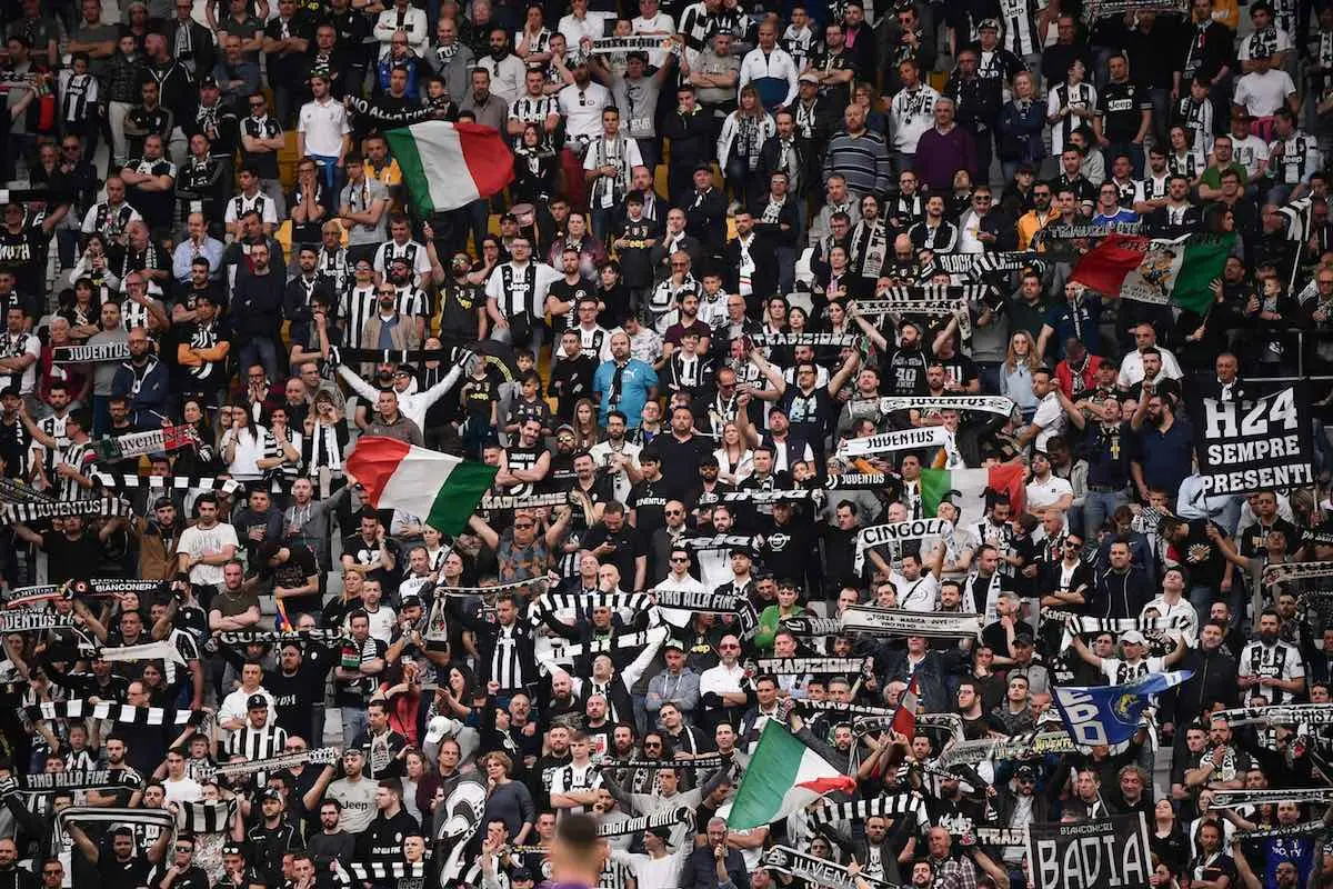 En Italie, des stadiers étrangers sont interdits de stade