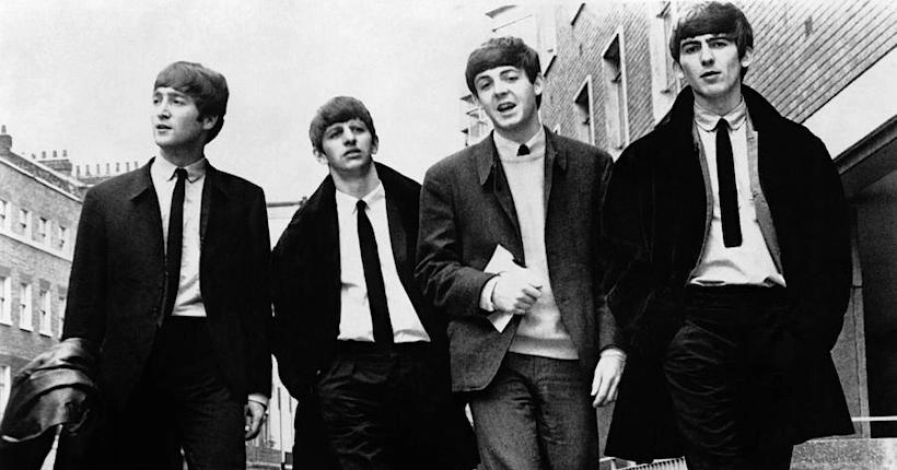 On a les premières images des biopics sur les Beatles (et Barry Keoghan a une sacrée pecou)