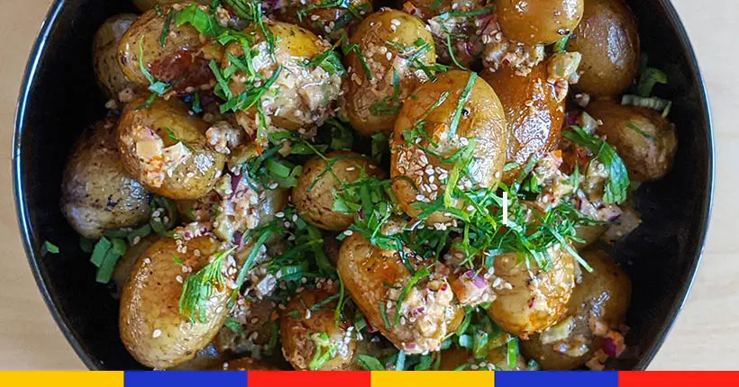 Tuto : salade tiède de pommes de terre grenailles, vinaigrette harissa