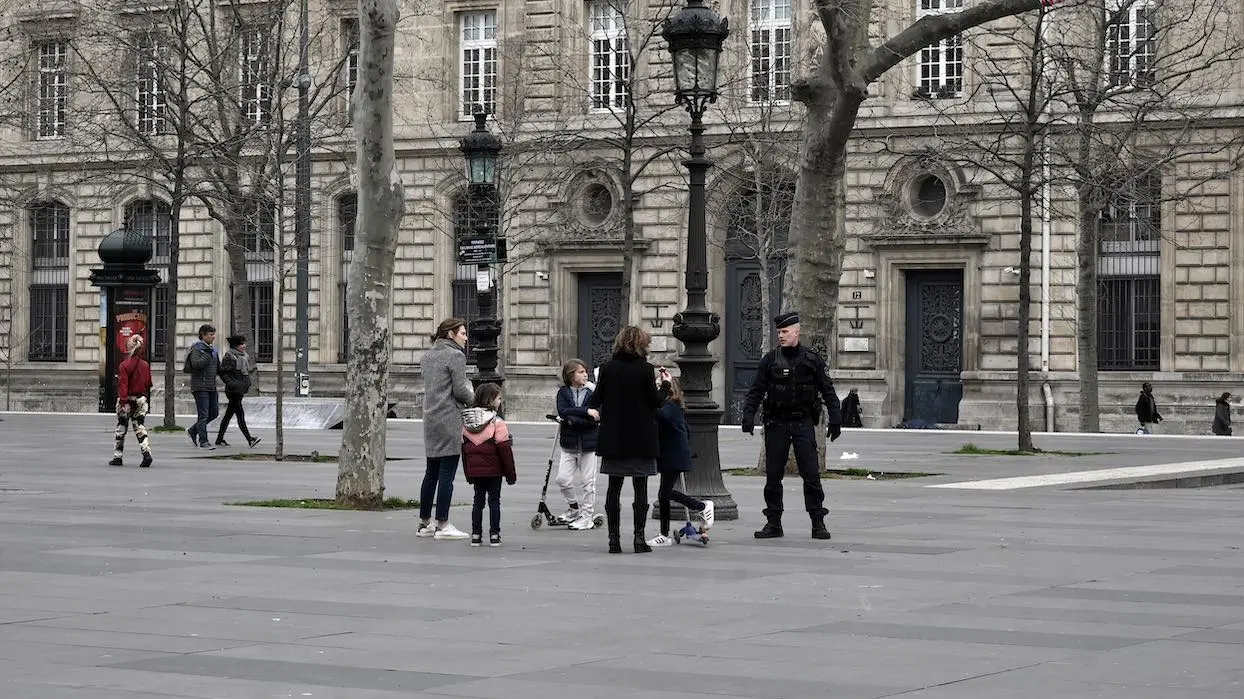 Ça y est : l’amende pour non-respect du confinement est passée à 135 euros