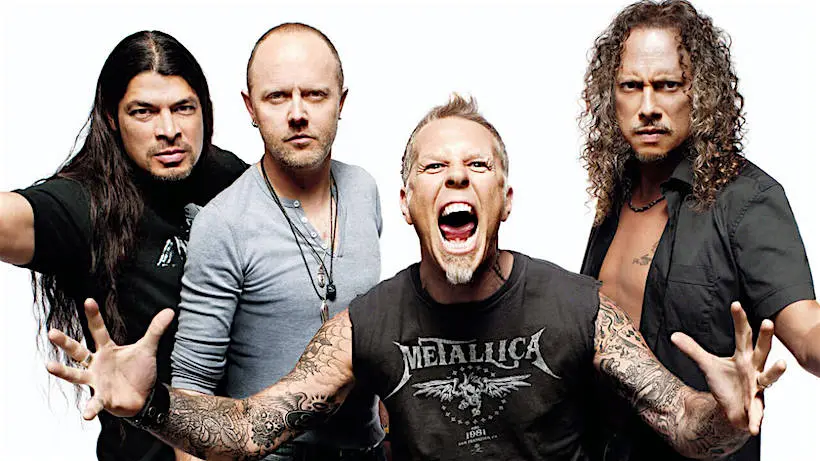 Metallica revient avec un orchestre symphonique et ça va envoyer du bois