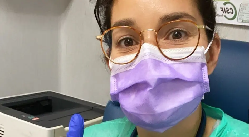 Ana Romero, attaquante au Betis et diplômée de médecine, soigne les malades du Covid-19