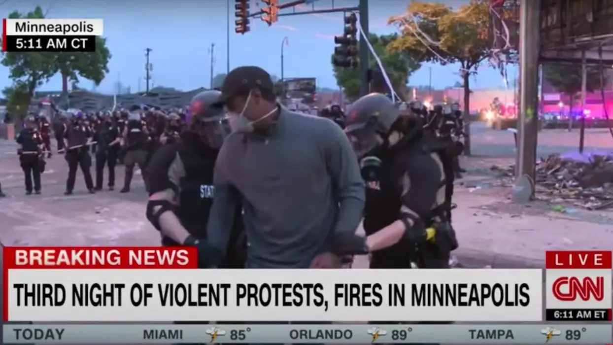 Émeutes à Minneapolis : après la mort de George Floyd, des journalistes arrêtés en direct