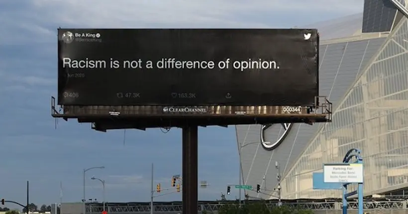 Twitter a remplacé des panneaux publicitaires par des messages antiracistes