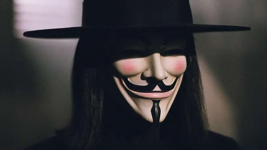 Aux États-Unis, Anonymous a hacké des radios de police pour y diffuser “Fuck tha Police”