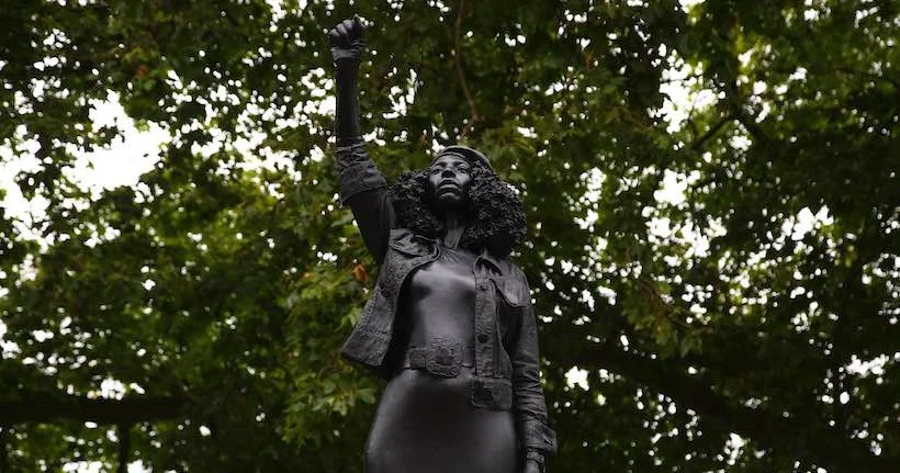 À Bristol, la statue d’une militante Black Lives Matter remplace celle d’un esclavagiste