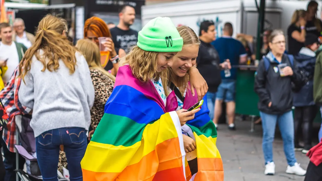Témoignage : LGBTQI+, notre groupe d’ami·e·s est un bouclier