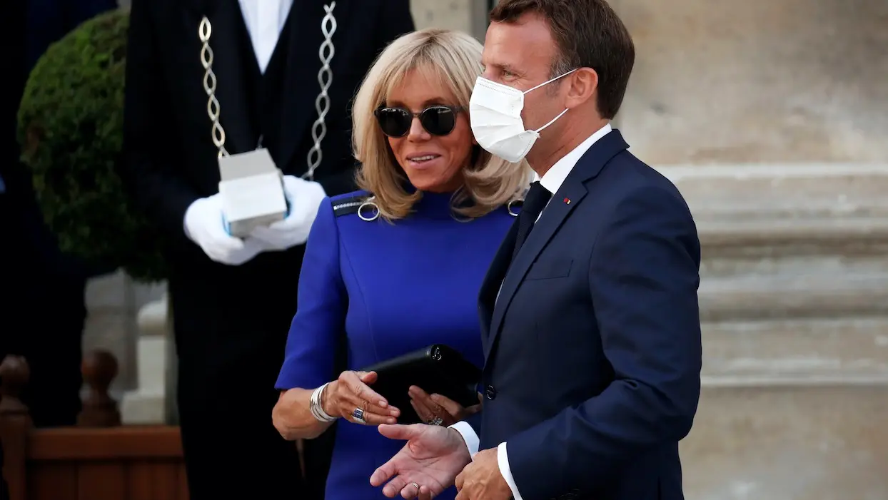 Emmanuel Macron s’oppose à la gratuité des masques pour tous