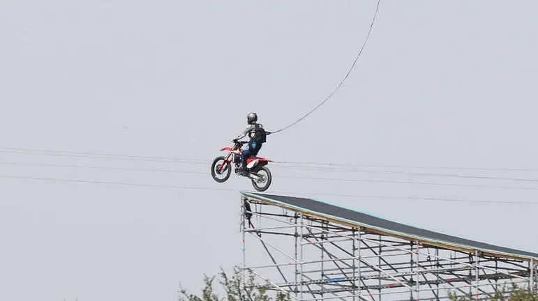 Mission Impossible 7 : sur le tournage, une grosse cascade à moto a mal tourné