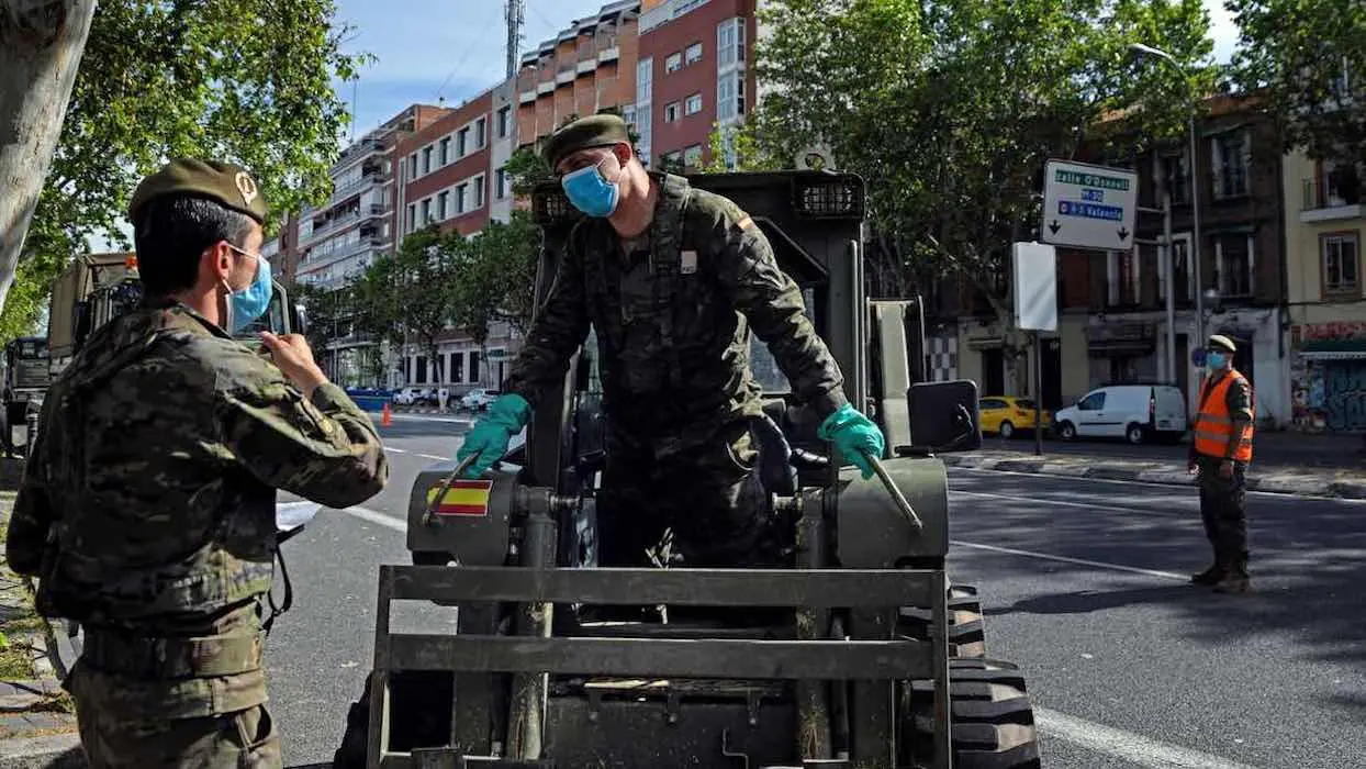 Espagne : l’armée mobilisée pour lutter contre le virus