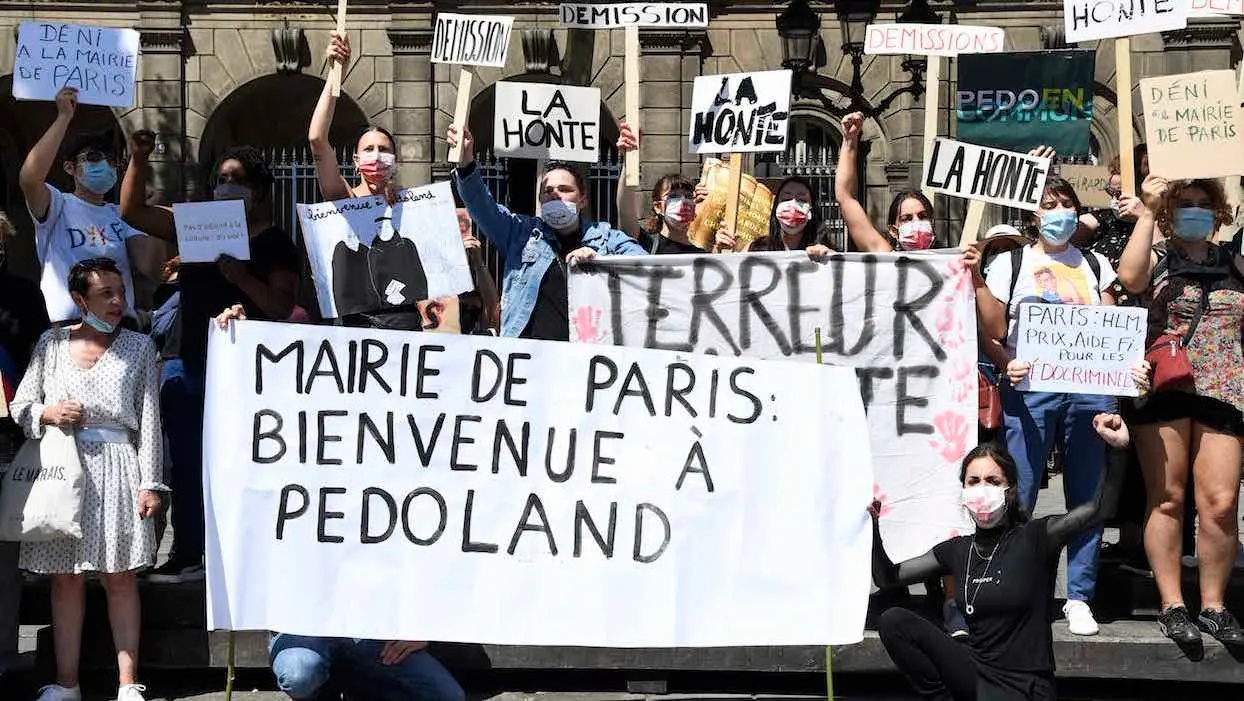 Affaire Christophe Girard : le parquet de Paris ouvre une enquête pour “viol”