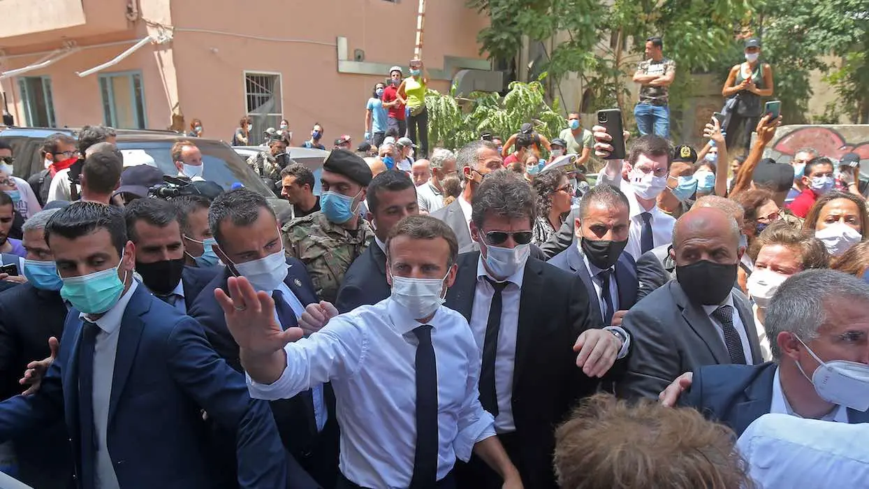 Liban : Emmanuel Macron veut “organiser l’aide internationale”