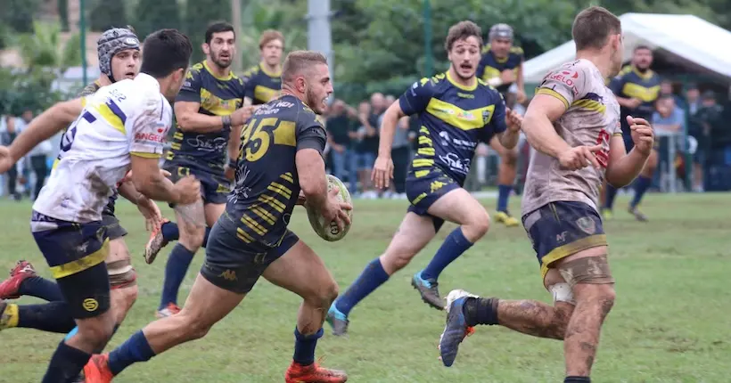 Un club de rugby repart de son premier match de la saison avec 18 cas de Covid