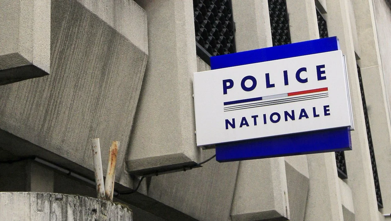 Tabassage d’un homme dans un commissariat parisien : une enquête a été ouverte