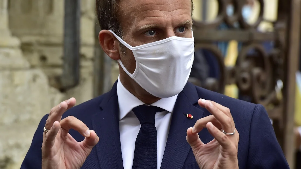 Tenues “correctes” et mouvement du 14 septembre : Macron prône “le bon sens”