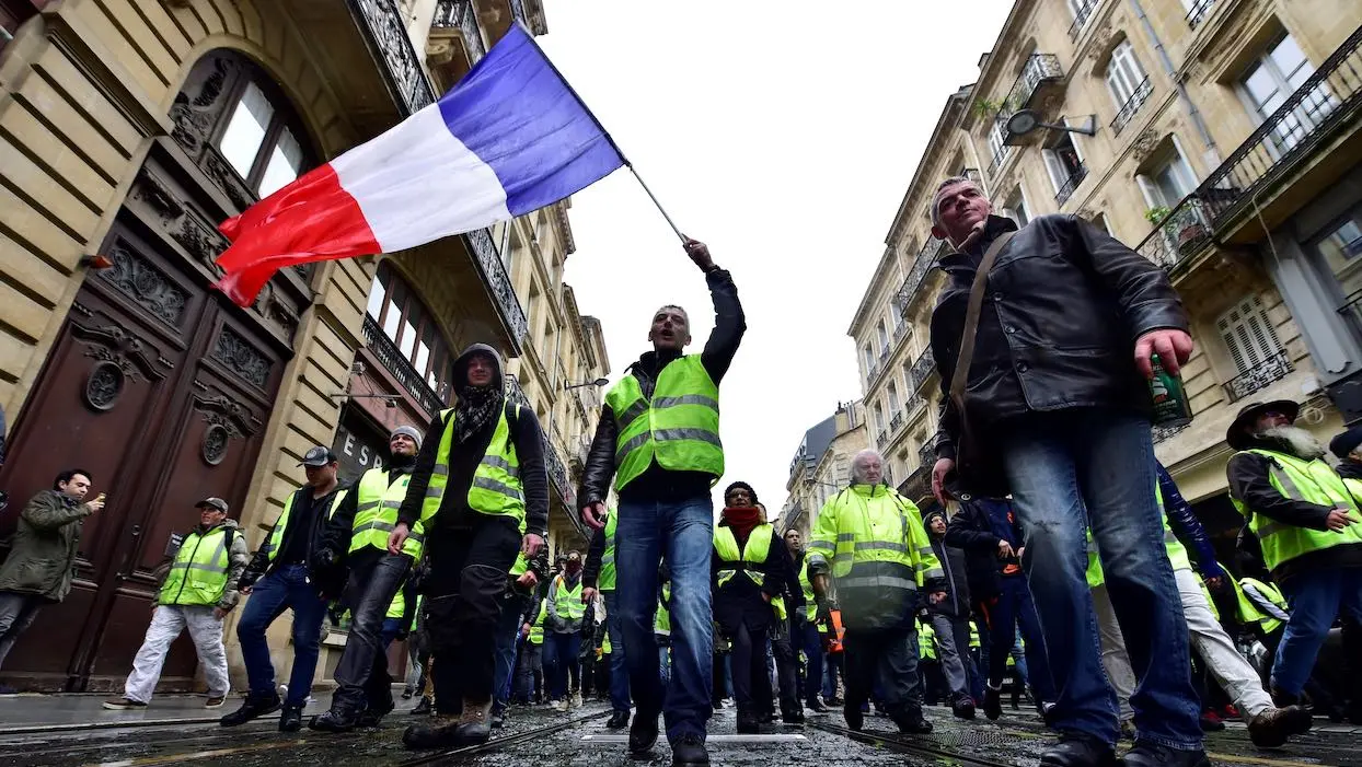 Amnesty International accuse la France d'”acharnement judiciaire” contre les manifestants