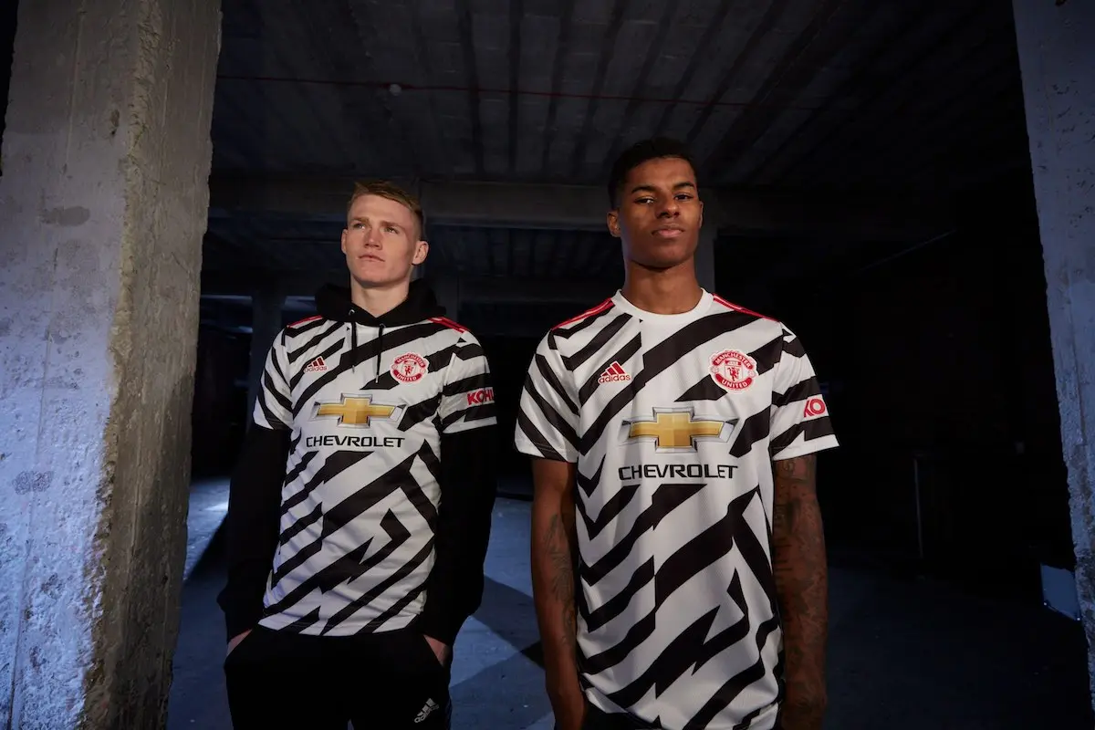 Grâce à leur maillot third, les joueurs de Manchester United ressembleront à des zèbres