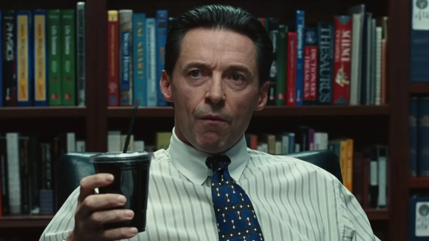 Hugh Jackman est extraordinaire dans le trailer de Bad Education