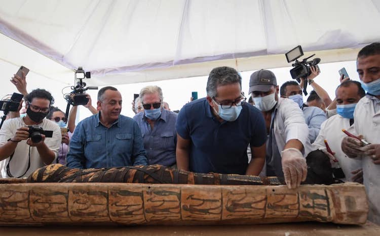 Des sarcophages enterrés il y a 2 600 ans ont été ouverts pour la première fois