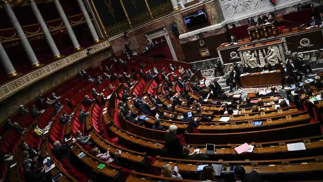 Allongement du délai légal de l’IVG : les députés votent la disposition clé