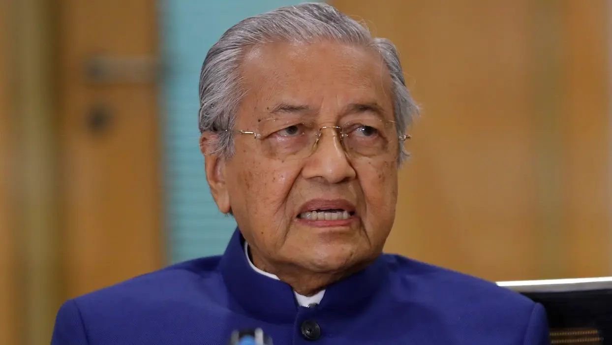 Malaisie : l’ex-Premier ministre évoque “le droit de tuer des millions de Français”