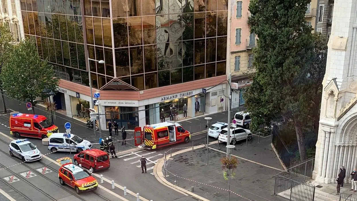 Nice : une attaque au couteau fait au moins deux morts et plusieurs blessés