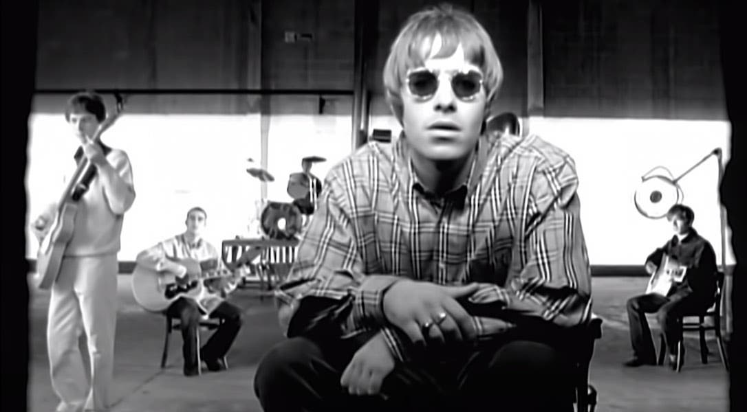 Il y a 25 ans, Oasis sortait le tube ultime “Wonderwall” et un album légendaire