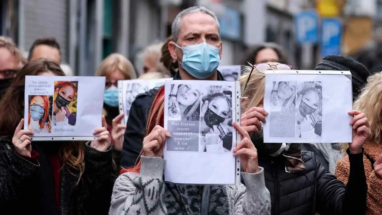 Suicide d’Alysson, 24 ans, coiffeuse et symbole des oubliés de la crise en Belgique