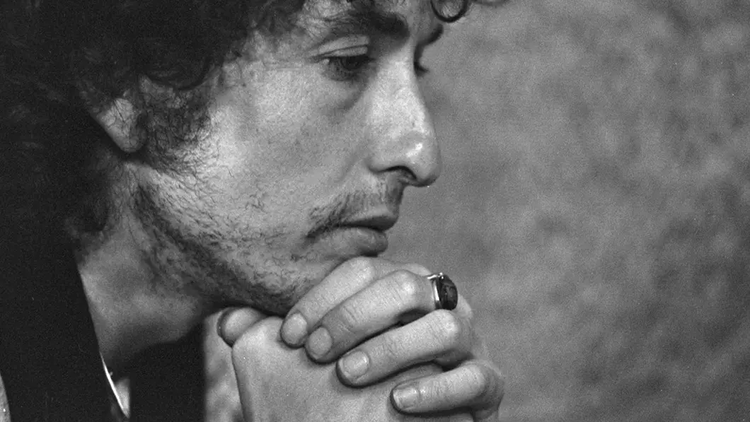Bob Dylan signe un accord colossal et cède les droits de toutes ses chansons à Universal