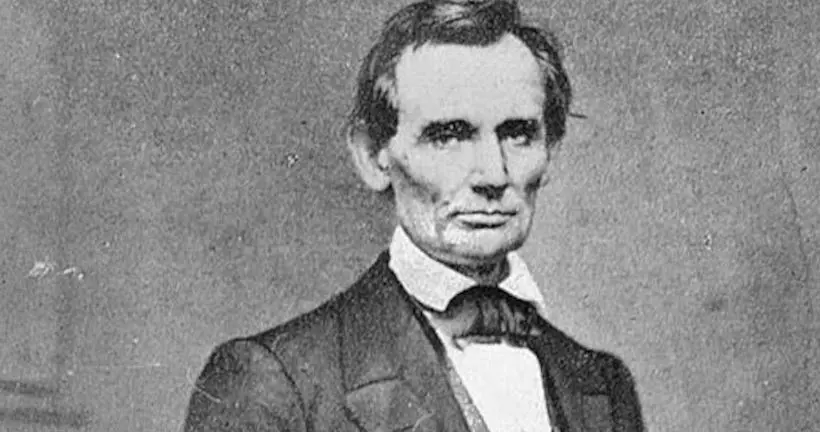 Bien avant Photoshop, Lincoln faisait retoucher ses photos pour paraître beau gosse