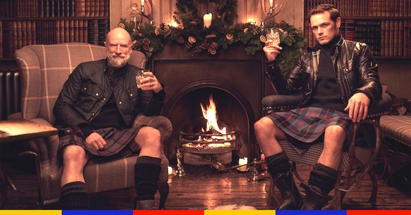 Vidéo : Sam Heughan et Graham McTavish d’Outlander savourent un whisky au coin du feu