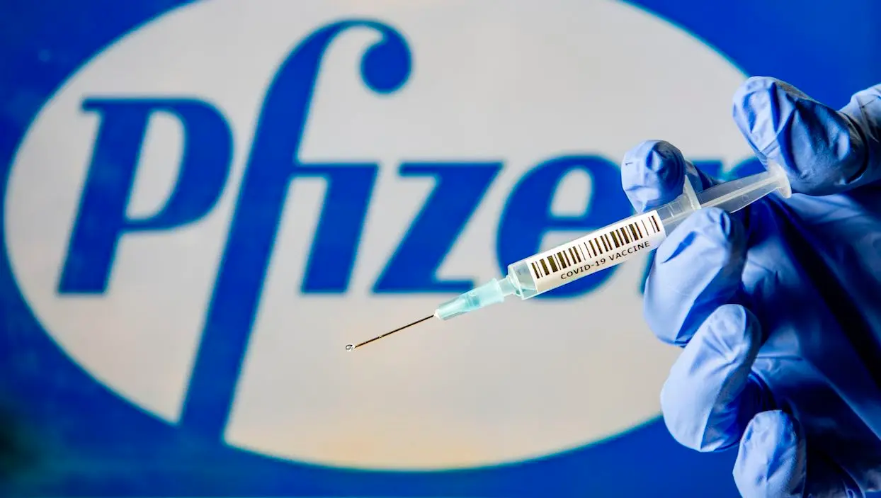 Le Royaume-Uni, premier pays au monde à approuver le vaccin de Pfizer/BioNTech