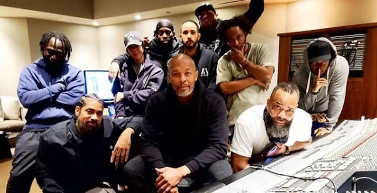 Dr. Dre est de retour chez lui en studio et travaillerait sur… Detox