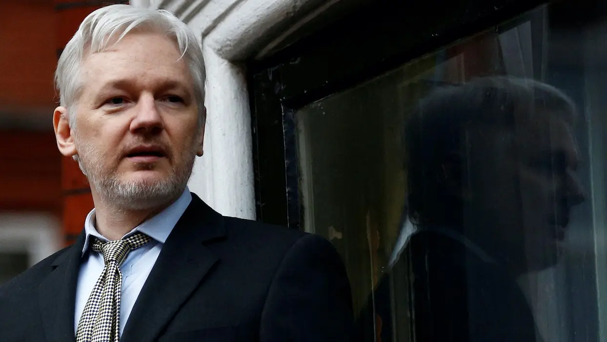 La justice britannique refuse l’extradition de Julian Assange vers les États-Unis