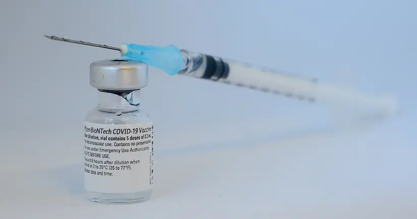 Le vaccin BioNTech/Pfizer peut “neutraliser” les deux variants du Covid-19