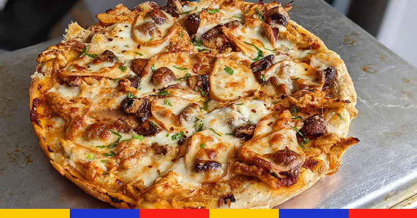Tuto : pan pizza bbq, poulet, champignons et scamorza