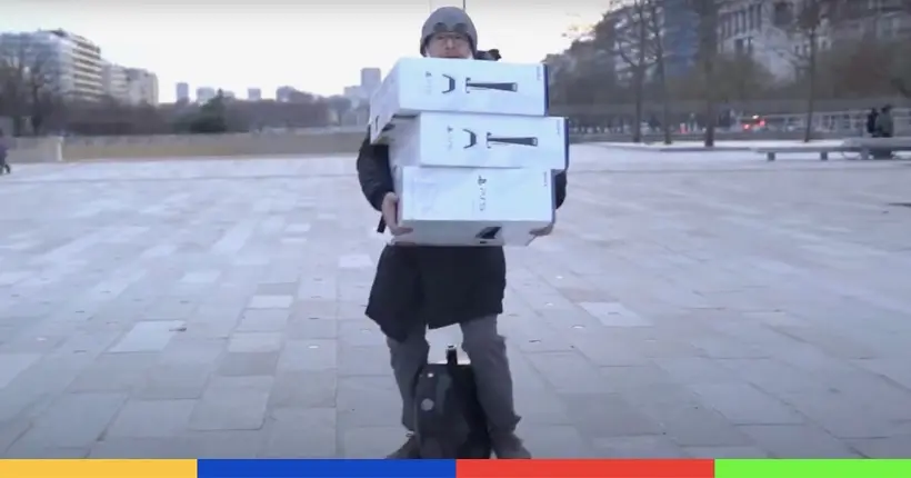 Vidéo : que se passe-t-il quand on déambule dans Paris avec trois boîtes de PS5 ?
