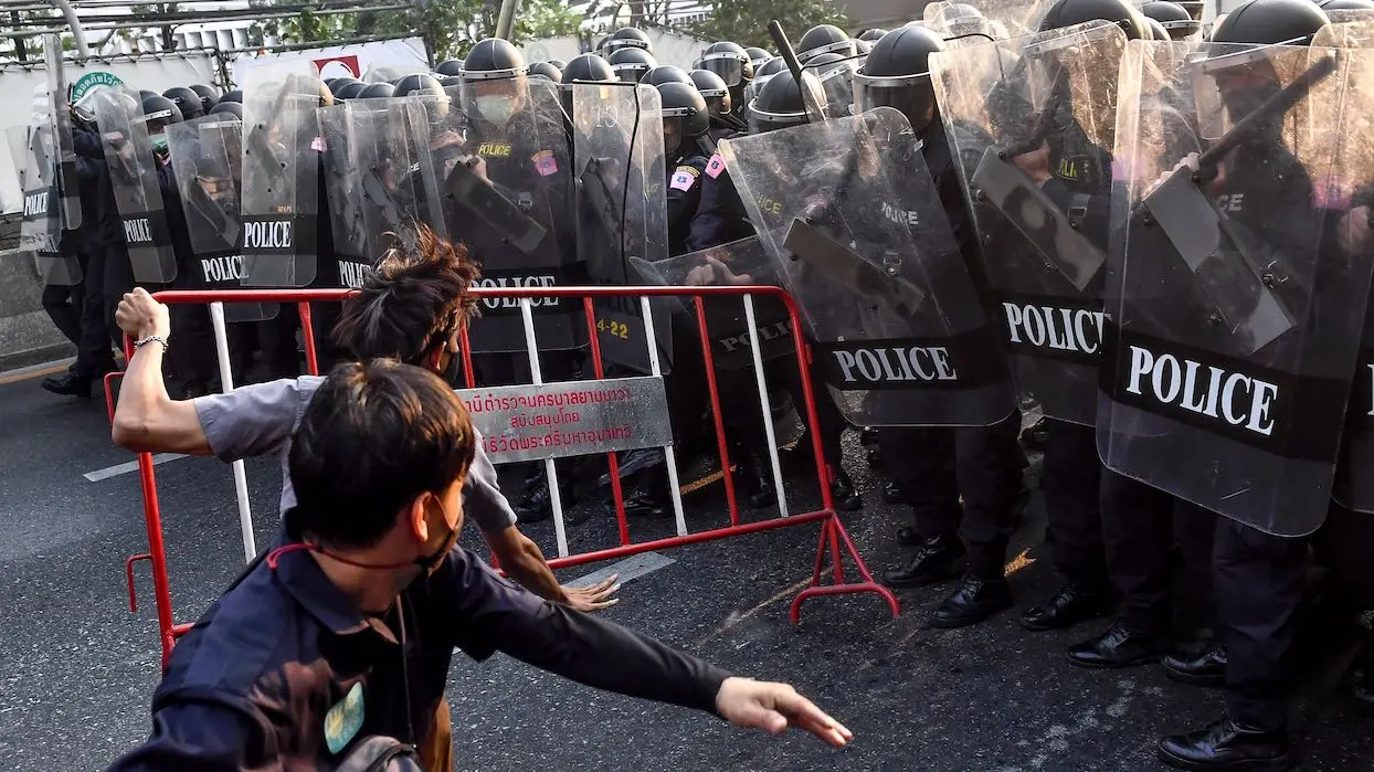 Coup d’État mené par l’armée, Aung San Suu Kyi arrêtée : que se passe-t-il en Birmanie ?