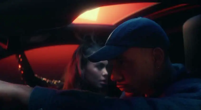 Vidéo : Mister V célèbre Sebastian Vettel dans son nouveau clip