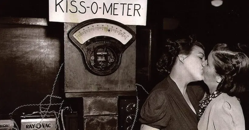Un siècle de photos d’inconnus qui s’embrassent rassemblé dans un beau livre