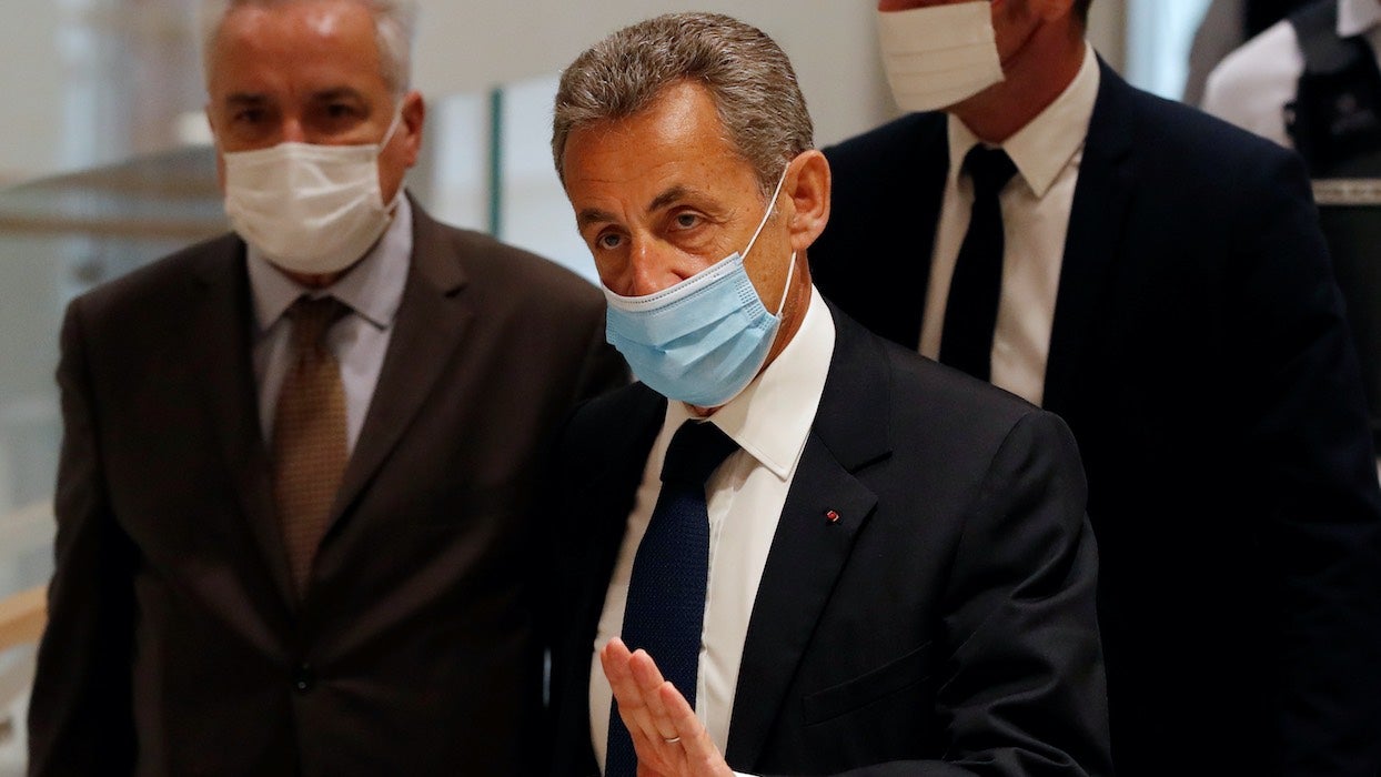 Nicolas Sarkozy condamné à 3 ans de prison dont un an ferme