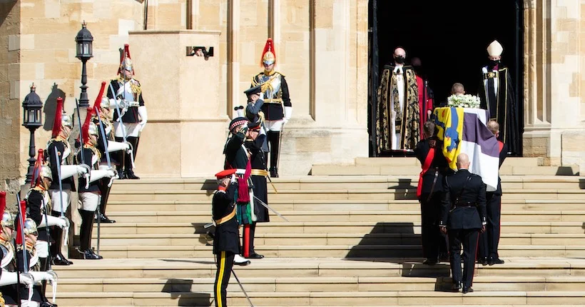Lors des funérailles du prince Philip, un photographe s’est caché dans un faux pilier
