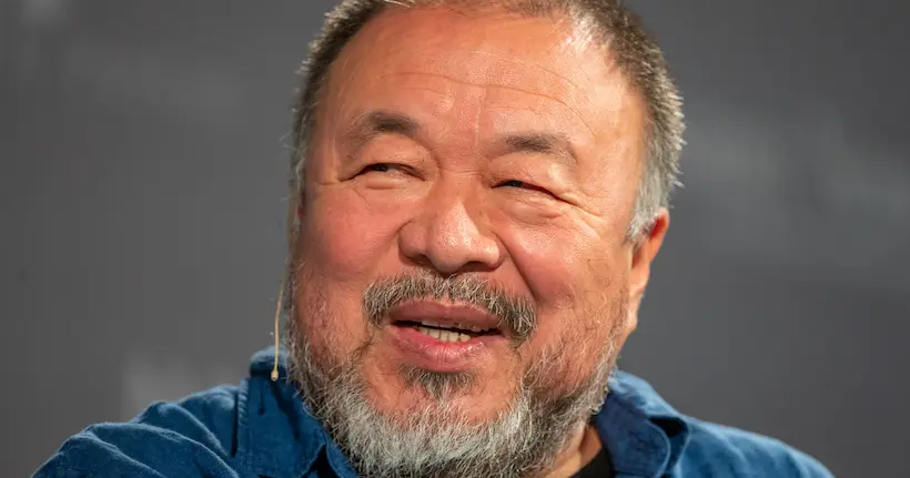 Ai Weiwei lance une collection de tasses en collaboration avec une marque de café