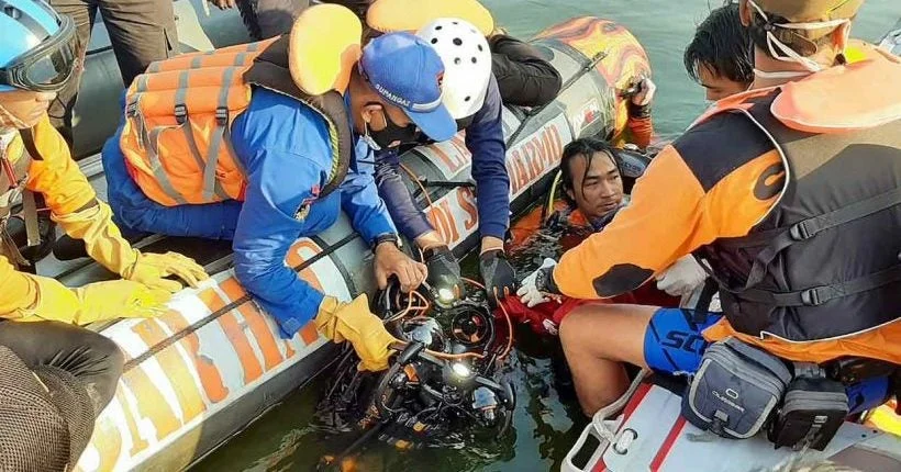 Indonésie : un bateau chavire à cause d’un selfie, au moins sept morts
