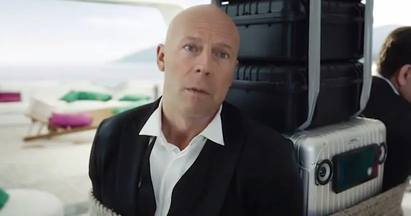Vidéo : quand Bruce Willis joue dans des pubs sans lever le petit doigt