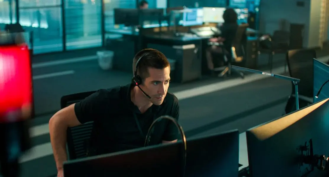 Le remake de The Guilty avec Jake Gyllenhaal s’offre un premier teaser